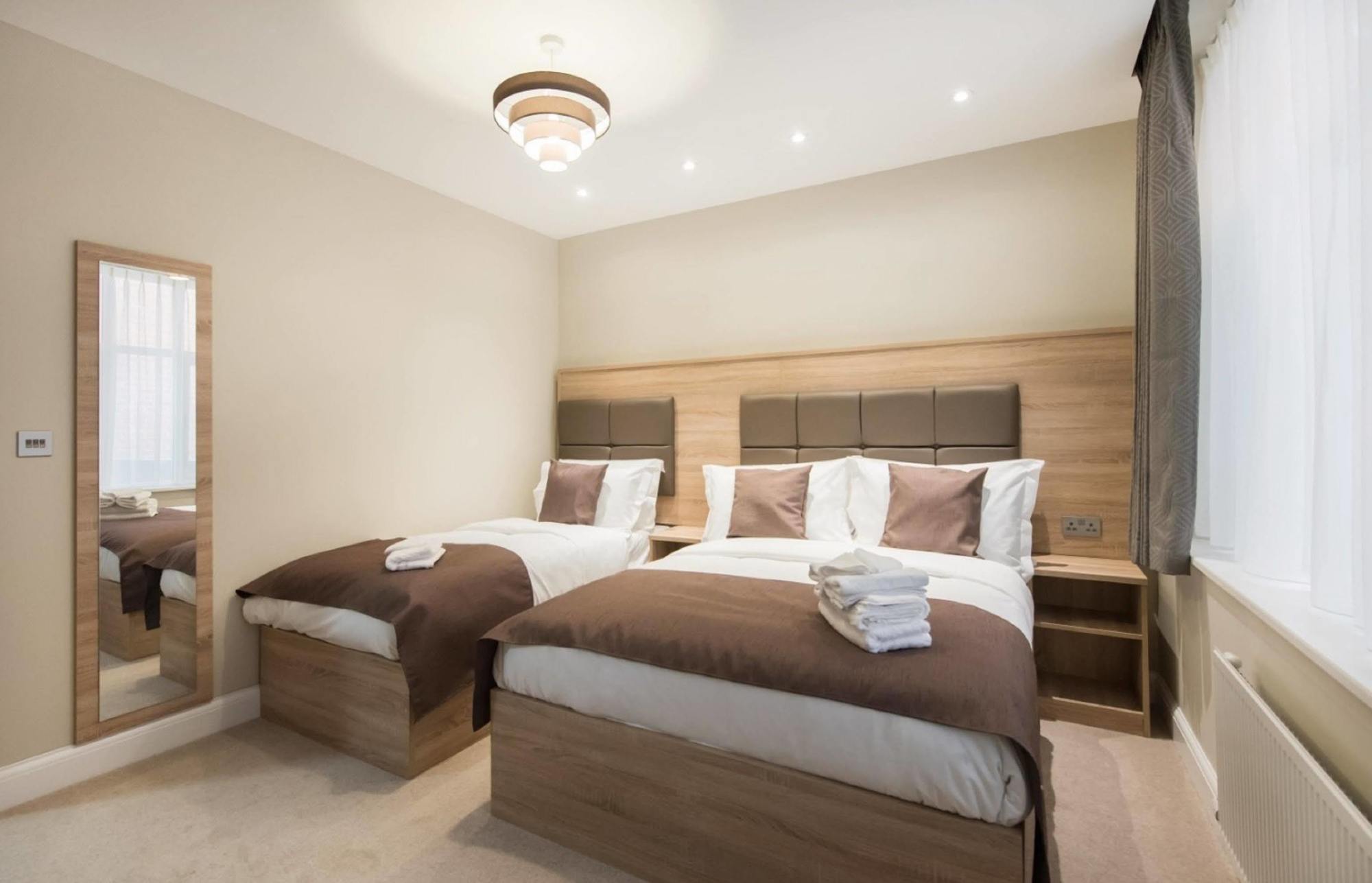 Docklands Lodge Лондон Екстер'єр фото